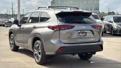 2026 Toyota Highlander Hybrid Hybrid XLE