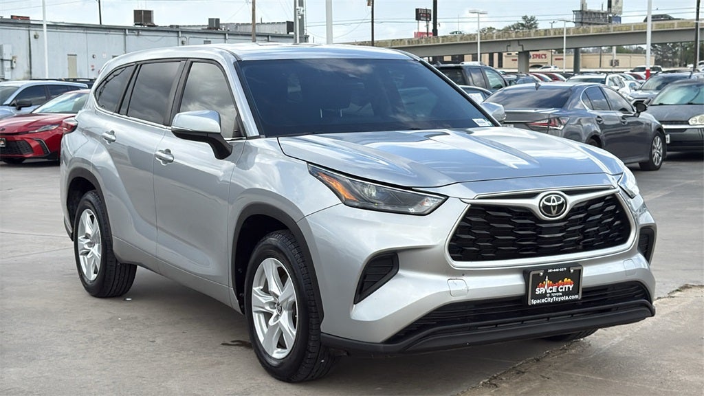 2023 Toyota HIGHLANDER L