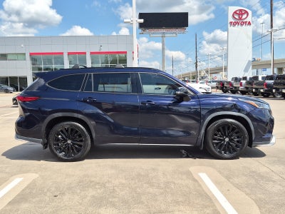 2023 Toyota Highlander XSE