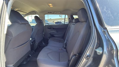 2023 Toyota HIGHLANDER LE