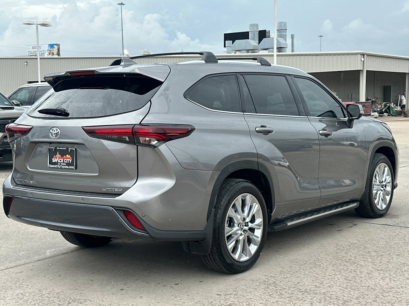 2025 Toyota Highlander Limited