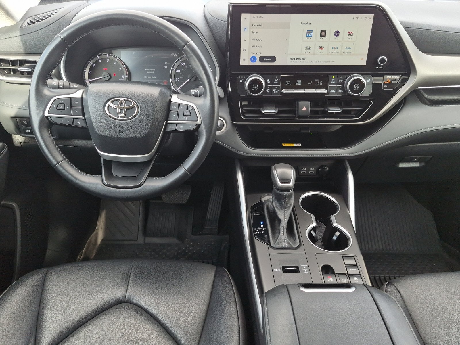 2024 Toyota Highlander XLE