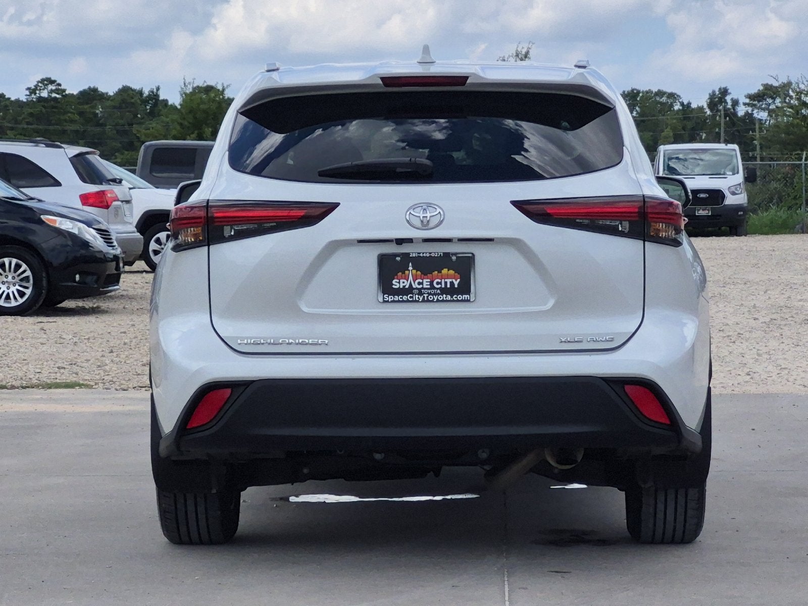2026 Toyota Highlander XLE