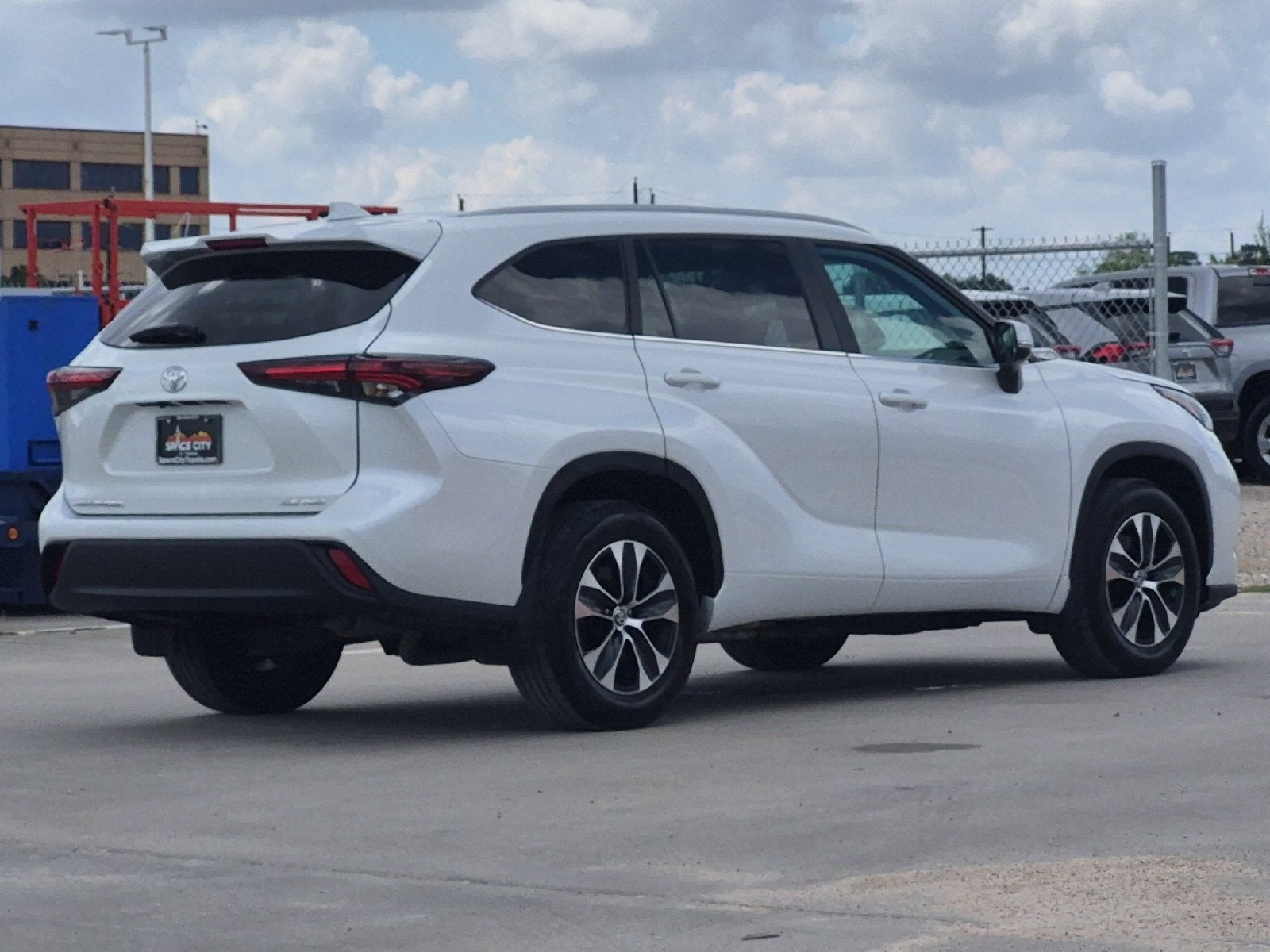 2026 Toyota Highlander XLE