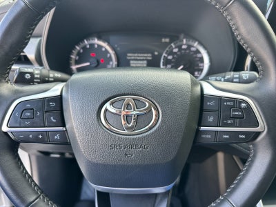 2025 Toyota Highlander LE