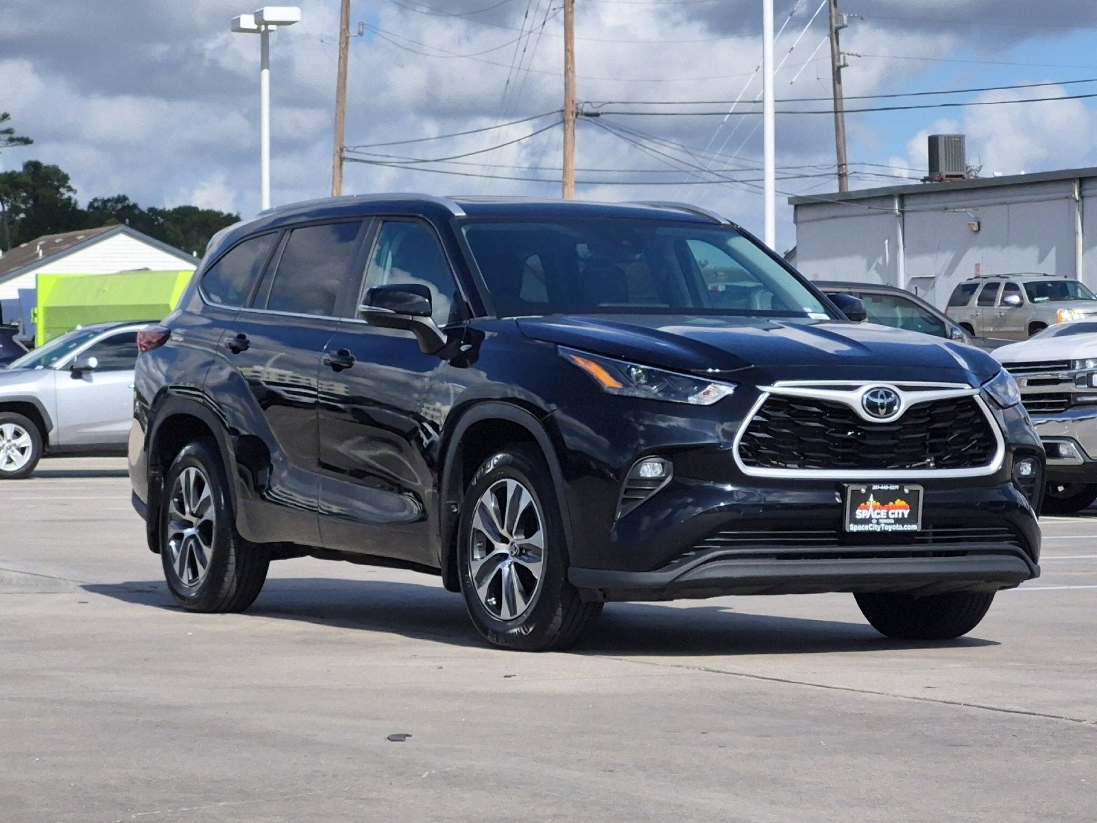 2024 Toyota Highlander XLE