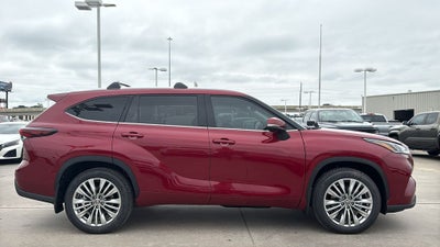 2026 Toyota Highlander Platinum