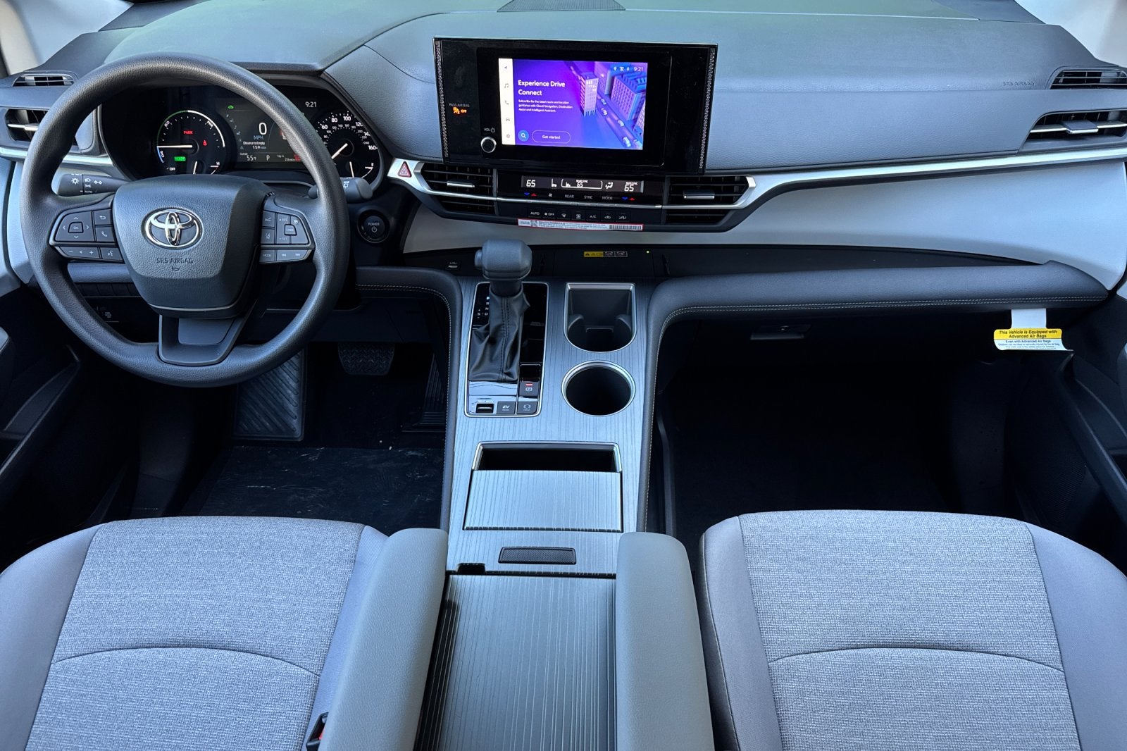 2026 Toyota Sienna LE 8 Passenger