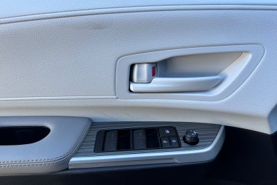 2026 Toyota Sienna LE 8 Passenger