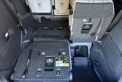 2026 Toyota Sienna LE 8 Passenger