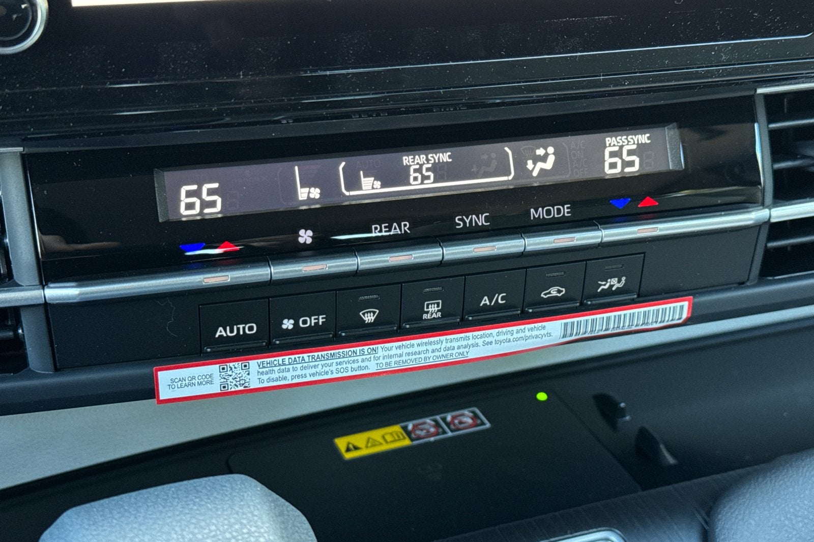 2026 Toyota Sienna LE 8 Passenger
