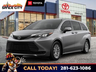 2026 Toyota Sienna LE 8 Passenger