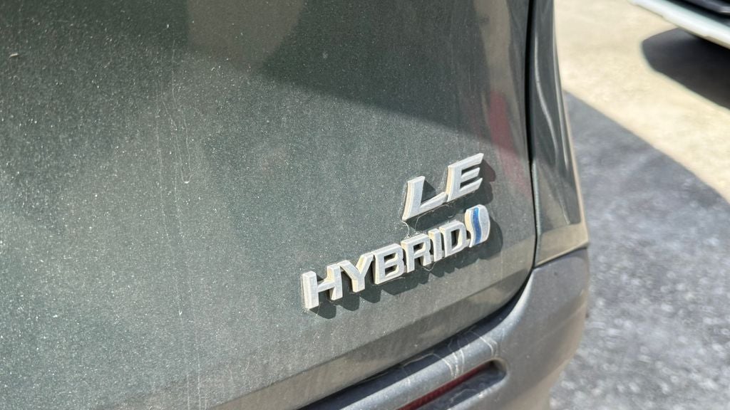 2021 Toyota Sienna LE 8 Passenger