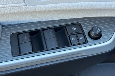 2026 Toyota Sienna LE 8 Passenger