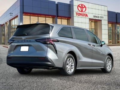 2026 Toyota Sienna LE 8 Passenger