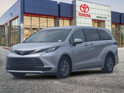 2023 Toyota Sienna LE 8 Passenger