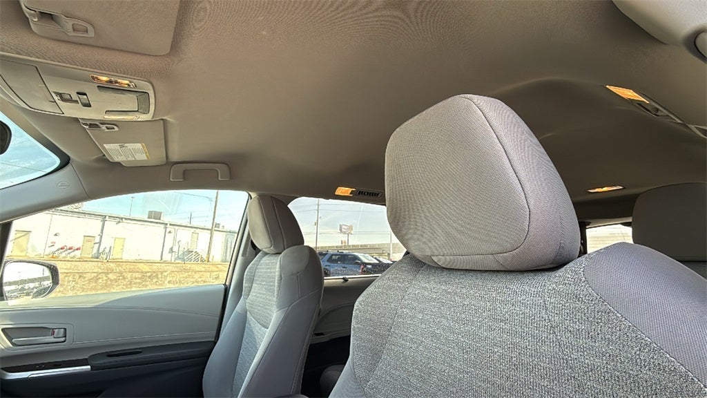 2021 Toyota SIENNA LE LE 8 Passenger