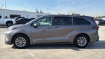 2021 Toyota SIENNA LE LE 8 Passenger