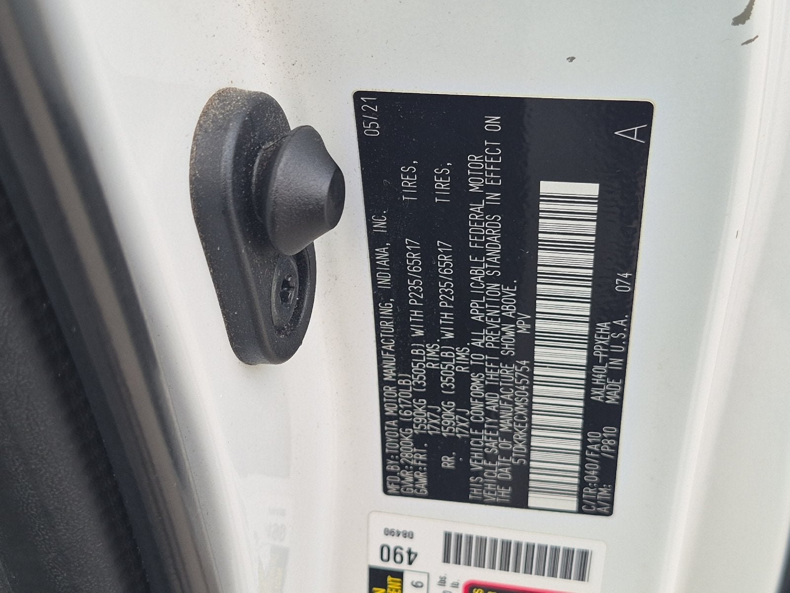 2021 Toyota Sienna LE 8 Passenger