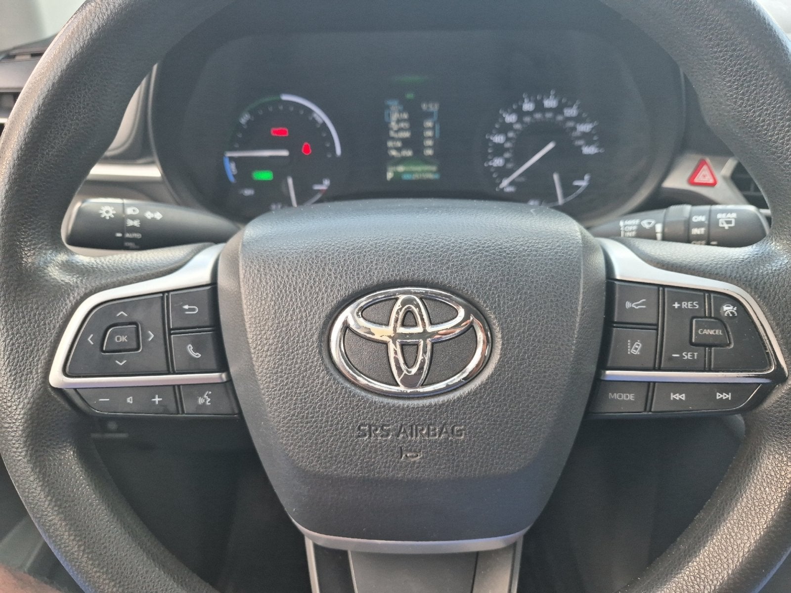 2021 Toyota Sienna LE 8 Passenger