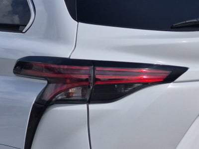 2021 Toyota Sienna LE 8 Passenger