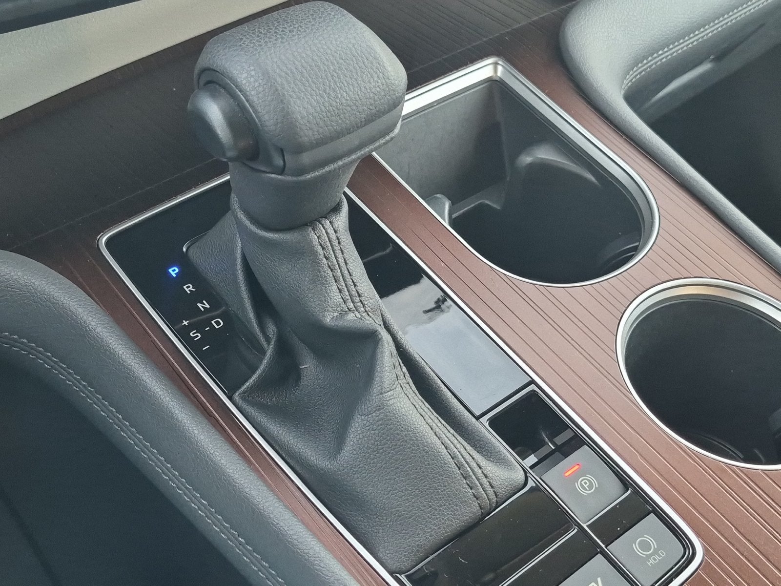 2023 Toyota Sienna LE 8 Passenger