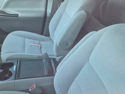 2020 Toyota Sienna LE 8 Passenger