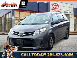2018 Toyota SIENNA LE 3.5L LE