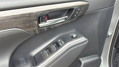 2026 Toyota Highlander Hybrid Limited