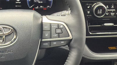 2026 Toyota Highlander Hybrid Limited