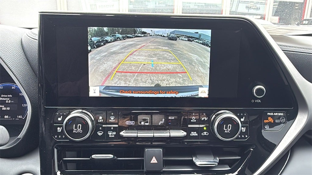 2026 Toyota Highlander Hybrid Limited