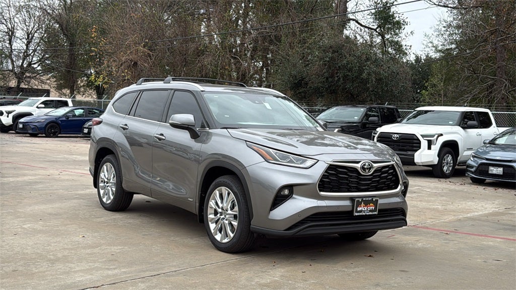 2026 Toyota Highlander Hybrid Limited