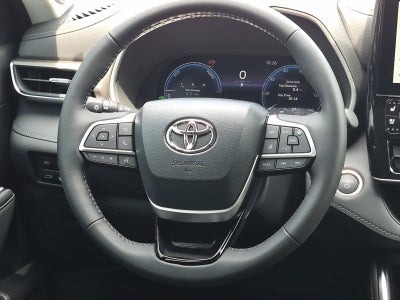 2026 Toyota Highlander Hybrid Limited