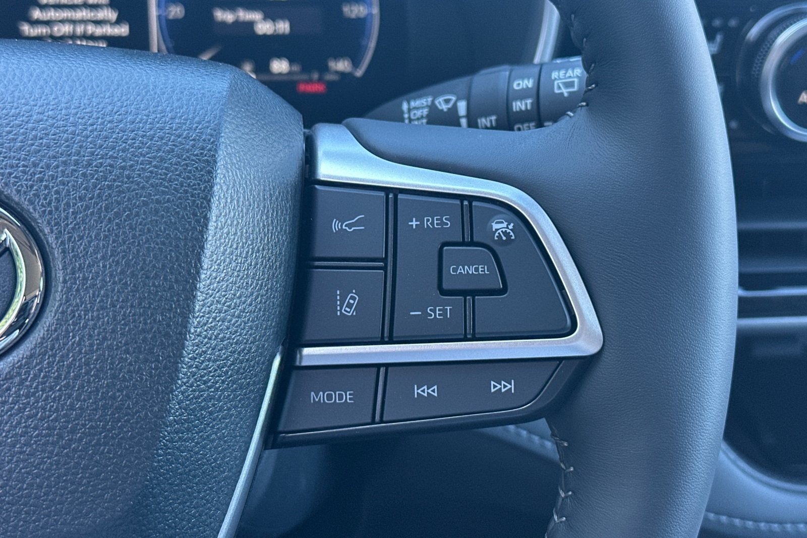 2026 Toyota Highlander Hybrid Hybrid Limited