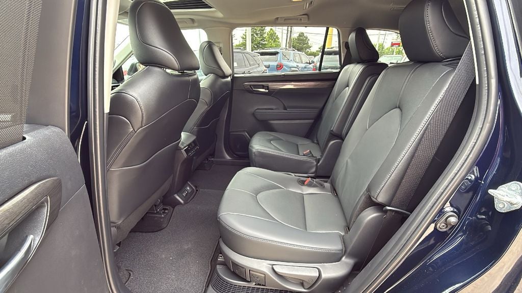 2026 Toyota Highlander Hybrid Limited