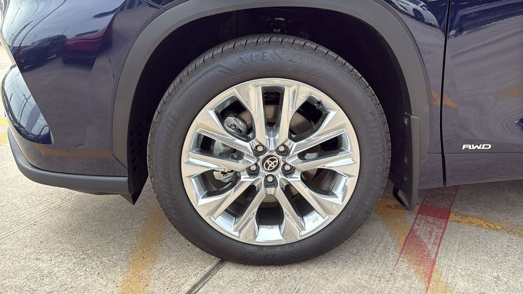 2026 Toyota Highlander Hybrid Limited