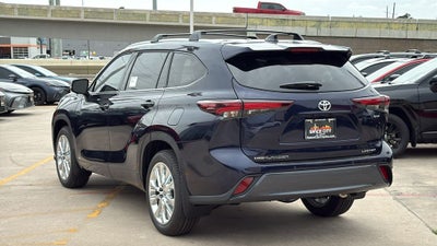 2026 Toyota Highlander Hybrid Limited