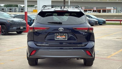 2026 Toyota Highlander Hybrid Limited