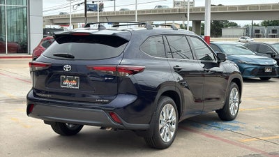 2026 Toyota Highlander Hybrid Limited
