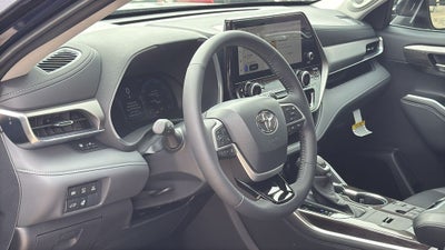 2026 Toyota Highlander Hybrid Limited