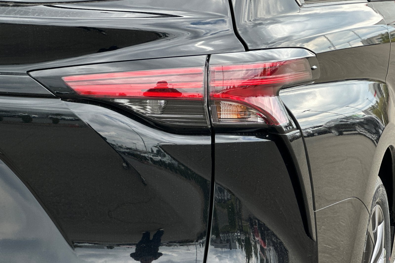 2026 Toyota Sienna XSE 7 Passenger