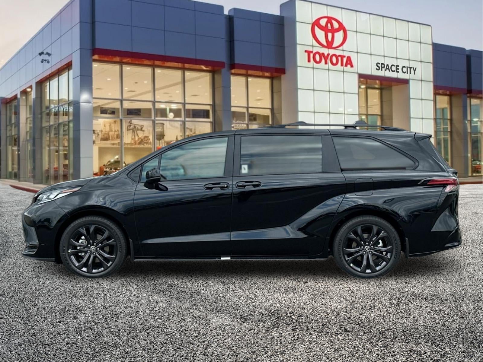 2026 Toyota Sienna XSE 7 Passenger
