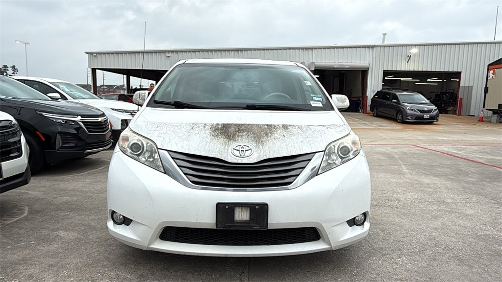2014 Toyota SIENNA XLE 3.5L XLE