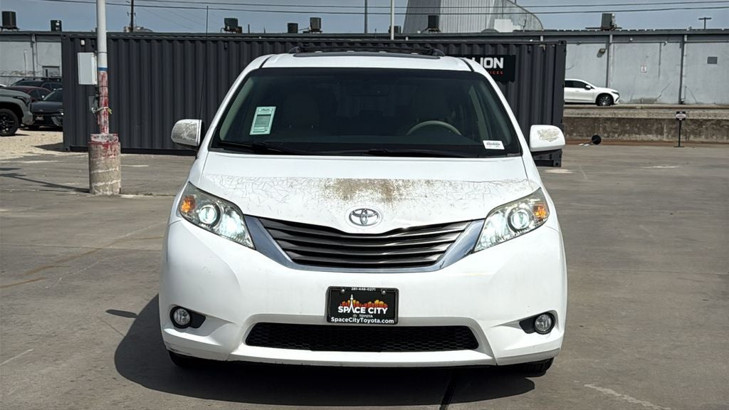 2014 Toyota SIENNA XLE 3.5L XLE