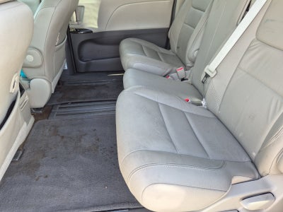 2015 Toyota SIENNA XLE 3.5L XLE 8 Passenger
