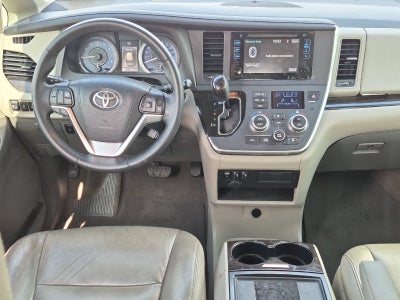2015 Toyota SIENNA XLE 3.5L XLE 8 Passenger