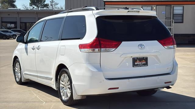 2014 Toyota SIENNA XLE 3.5L XLE