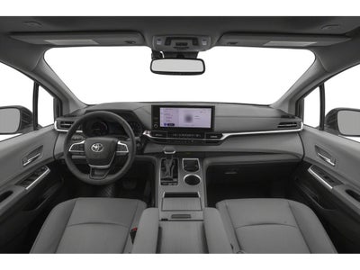 2025 Toyota Sienna XLE 8 Passenger