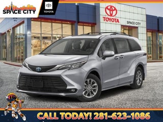 2025 Toyota Sienna XLE 8 Passenger