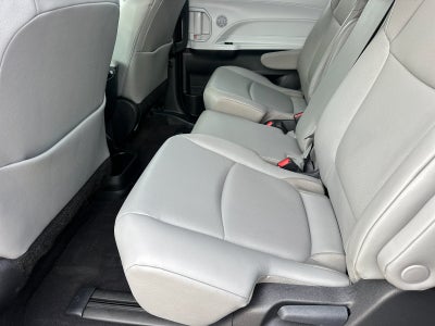 2026 Toyota Sienna XLE 8 Passenger